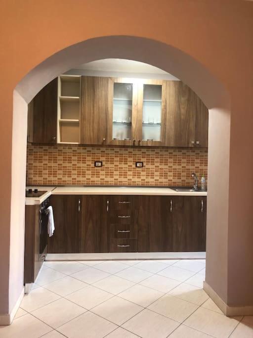 Qemal Stafa Apartment Tirana Eksteriør billede